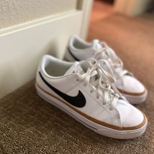 Nike Women's Court Legacy Next Nature Shoes